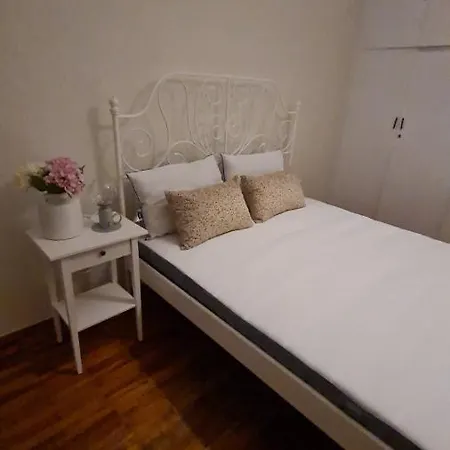 Lily's Place Tríkala
